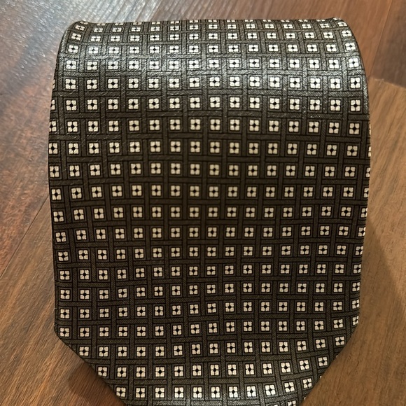 Pierre Cardin 100% Imported Silk Army Greenish Dark Gray White Square, USA made - Picture 3 of 9